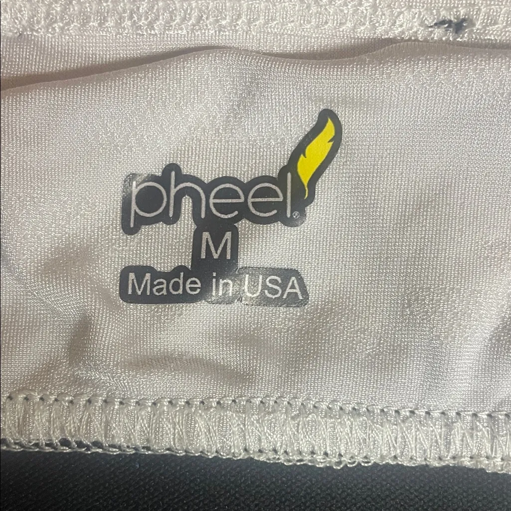 Women's Sports Bra with Rainbow Band Red Size M - Image 6