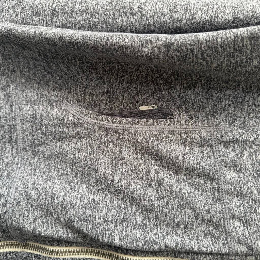 Vuori Halo Performance Hoodie Heather Gray Full Zip - Image 6