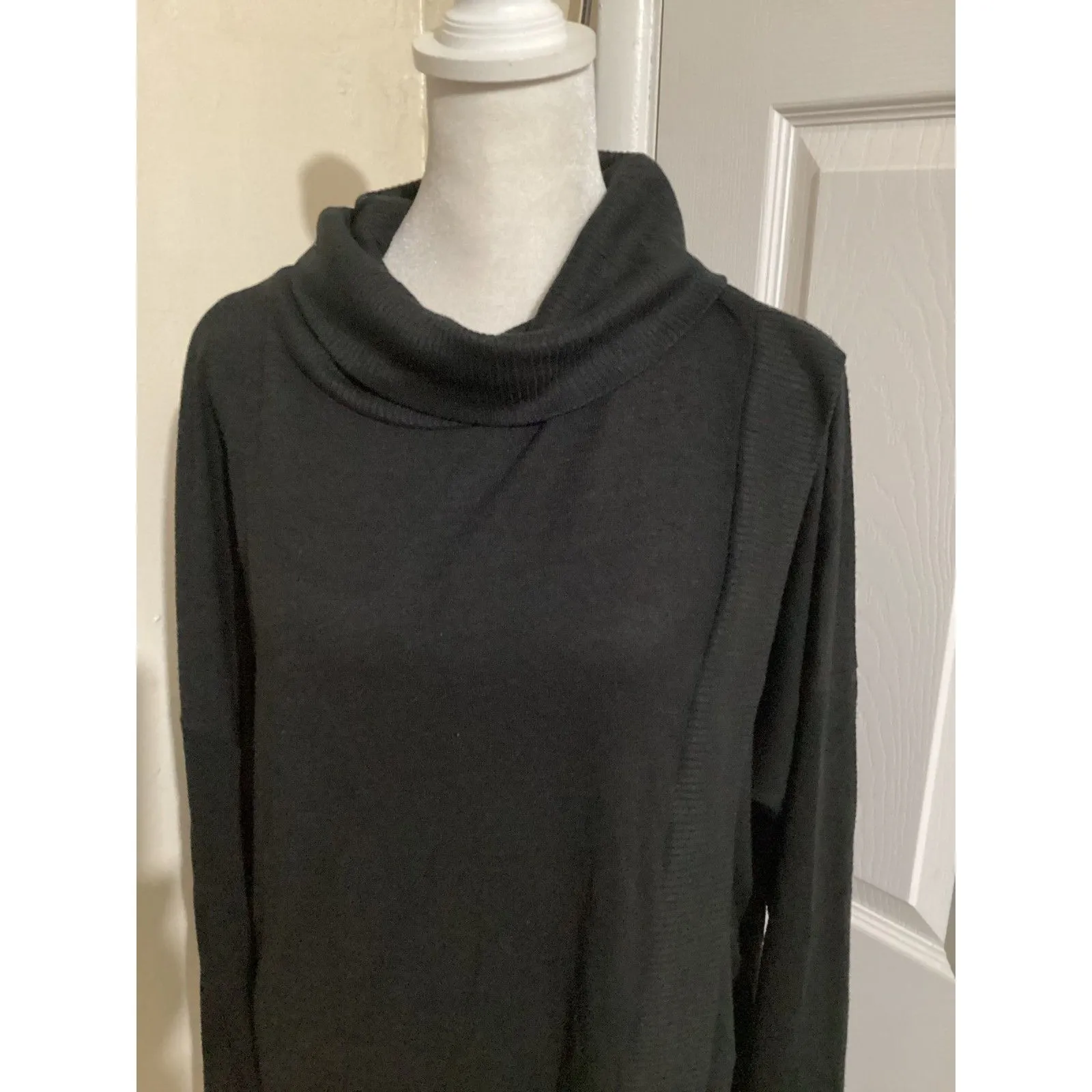 Banana Republic Sweater Womens Large Cowl Neck Pullover Lightweight Knit Top - Image 3