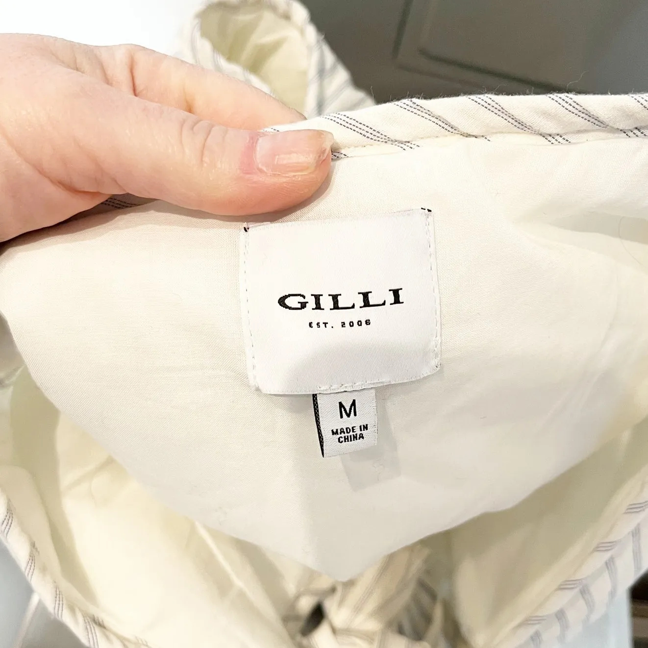 Gilli Bow Tie Front Striped Quilted Vest White Blue Medium - Image 2