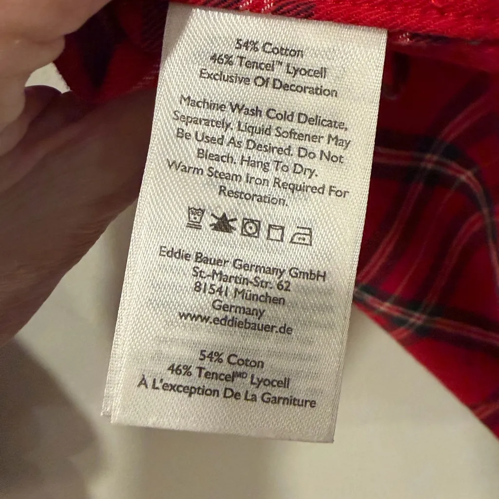 Eddie Bauer Top Womens Red Plaid Flannel Tunic Snap Front Shirt size medium - Image 3