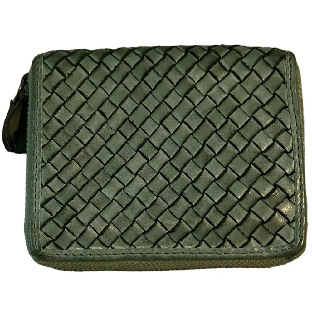 Marta Ponti Sage Green Woven Leather Zip Around Wallet W/Zip Coin, 3 Pockets. - Image 2
