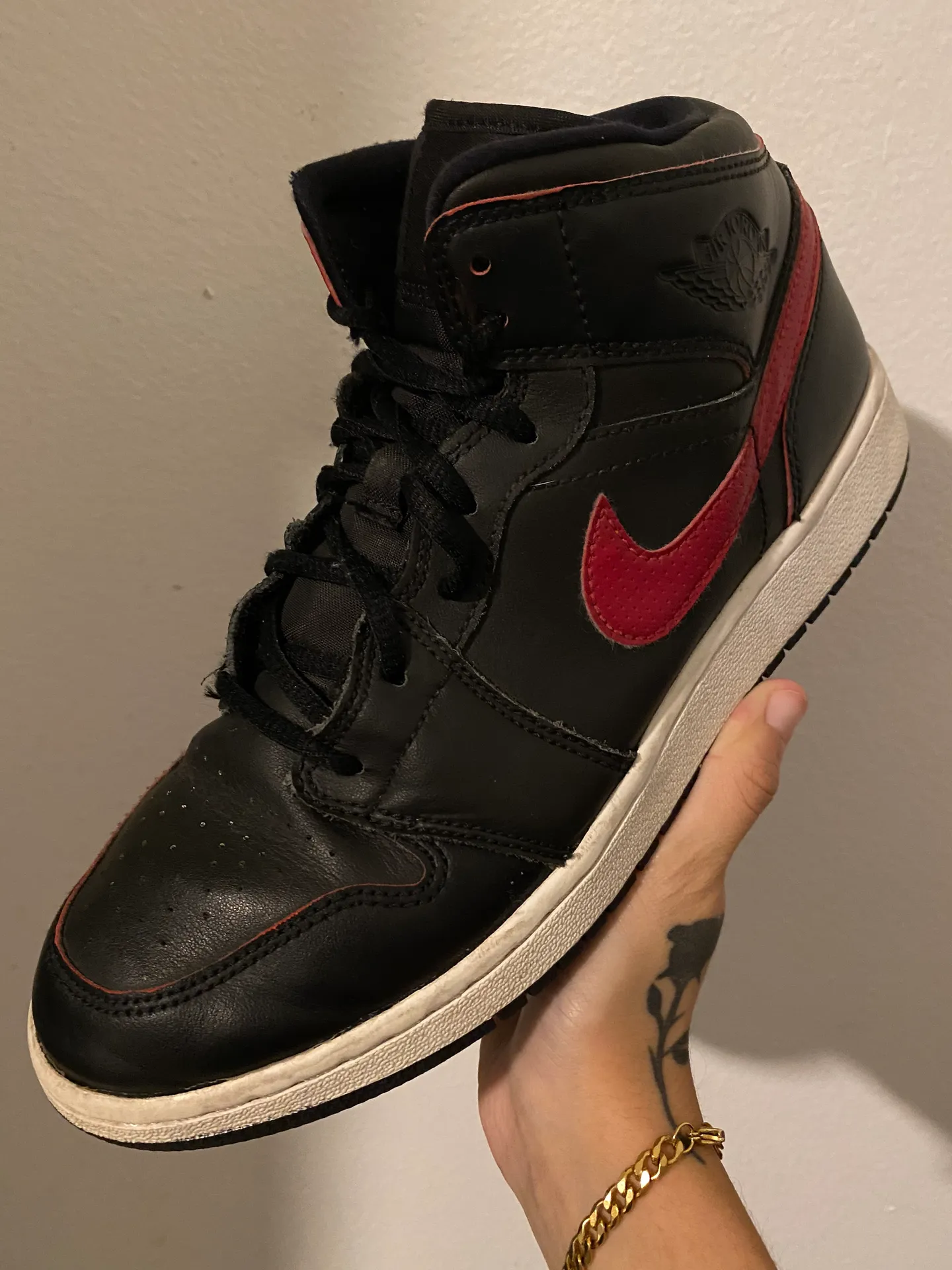 Air  1 Retro Mid GS ‘Black Gym Red’ - Image 2