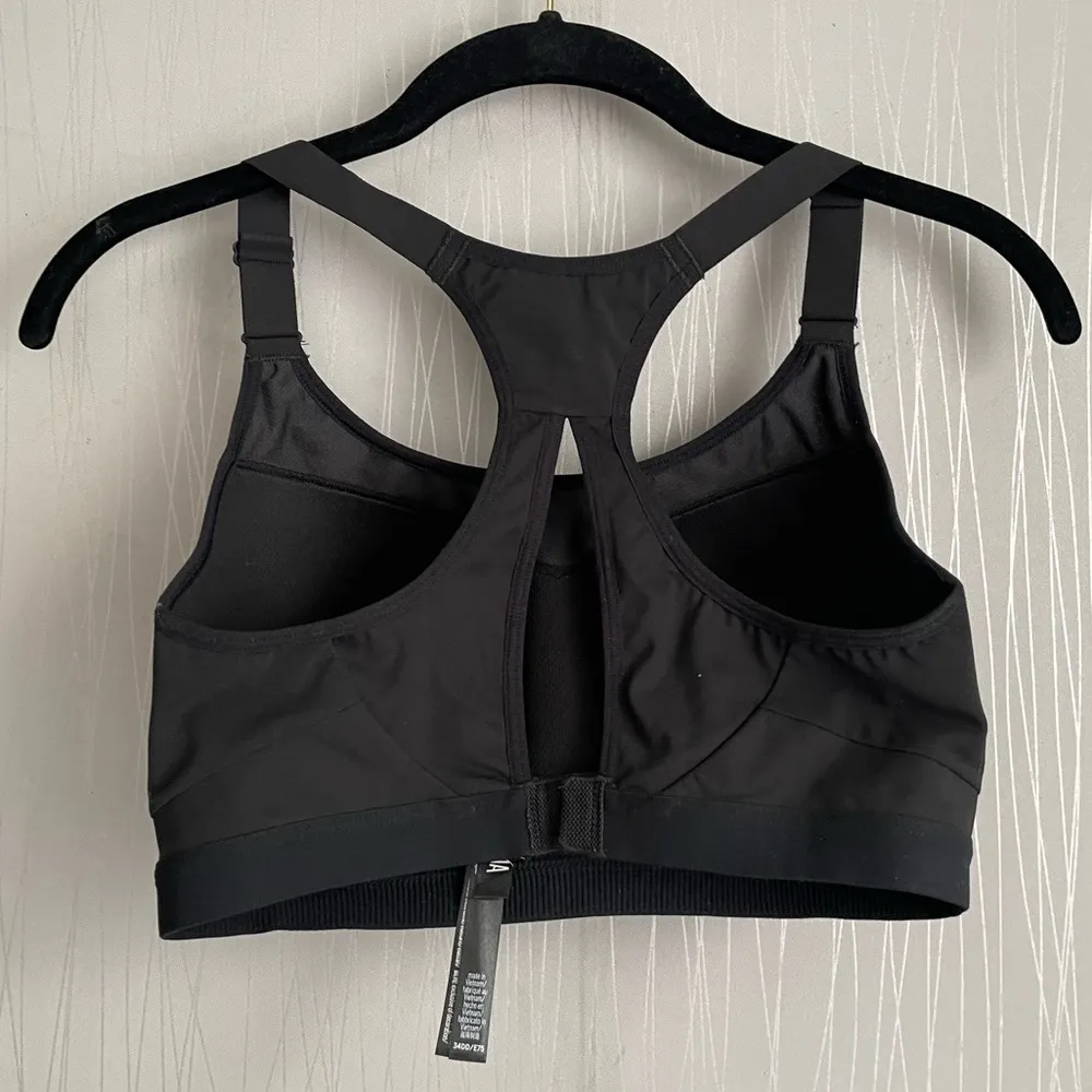 Victoria's Secret Black Optic 34DD Sweat on Point Knockout Max Support Sport Bra - Image 3