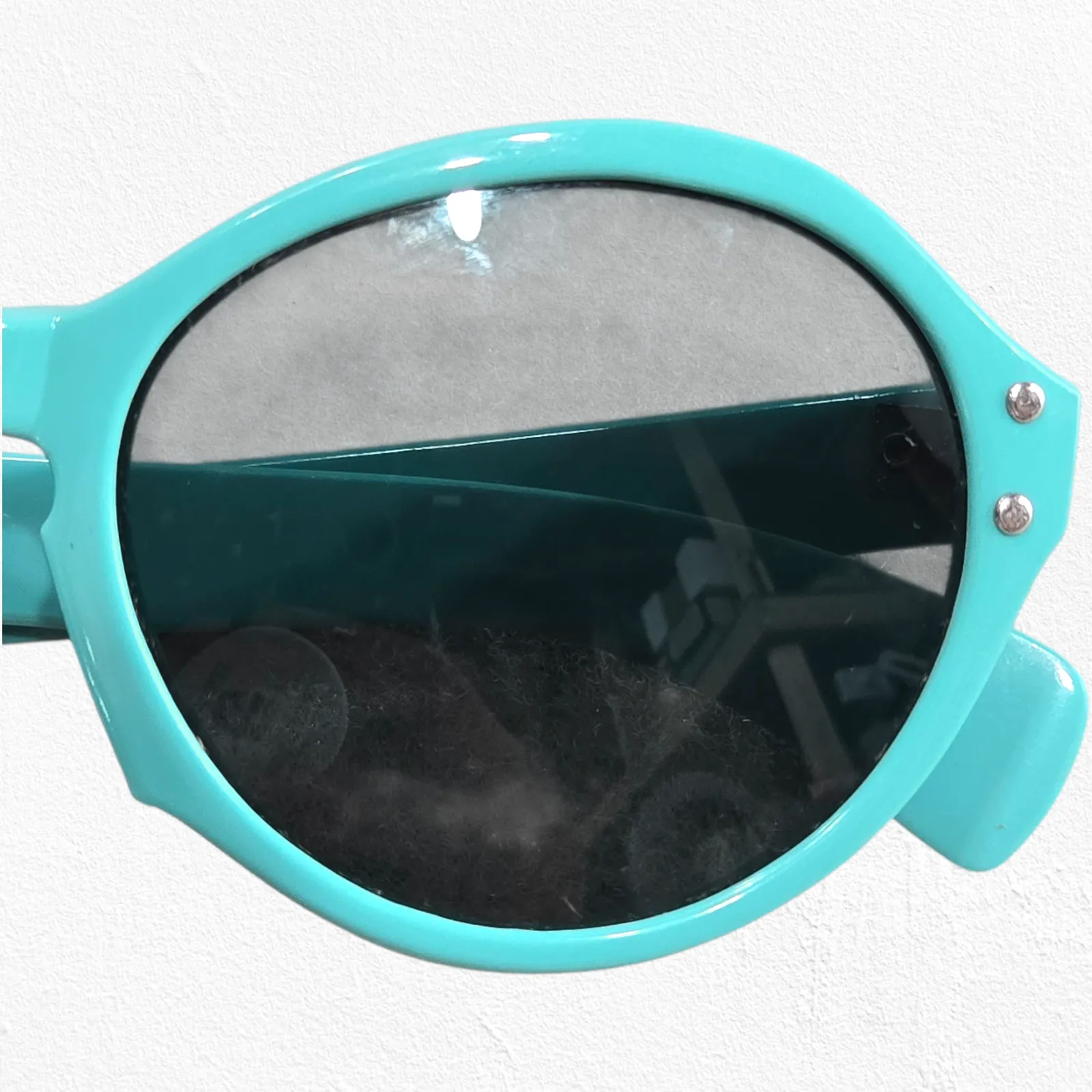 1960s Vintage Aqua Blue Mod Sunglasses Riveted Round Frame Retro Mod Eyewear - Image 9
