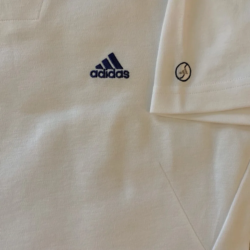 White Climalite Short Sleeve Tennis Tee Size Medium - Image 5