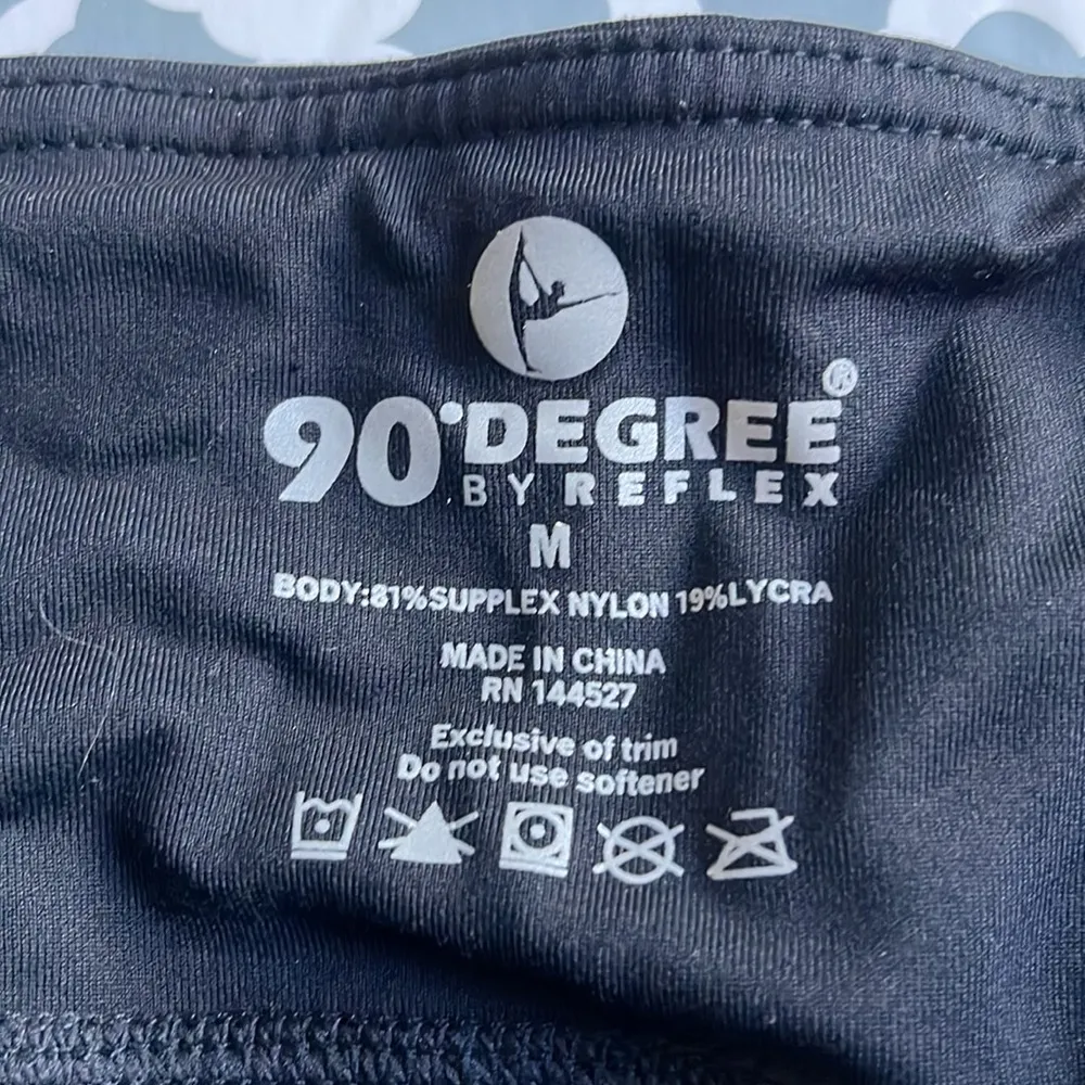 Athleisure 90 Degree Black Fitted Yoga Band Leggings Size Med EUC #4276 - Image 2