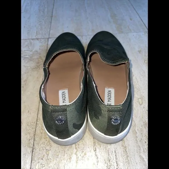 Steve Madden‎ Camo platform sneakers size 7.5 - Image 3