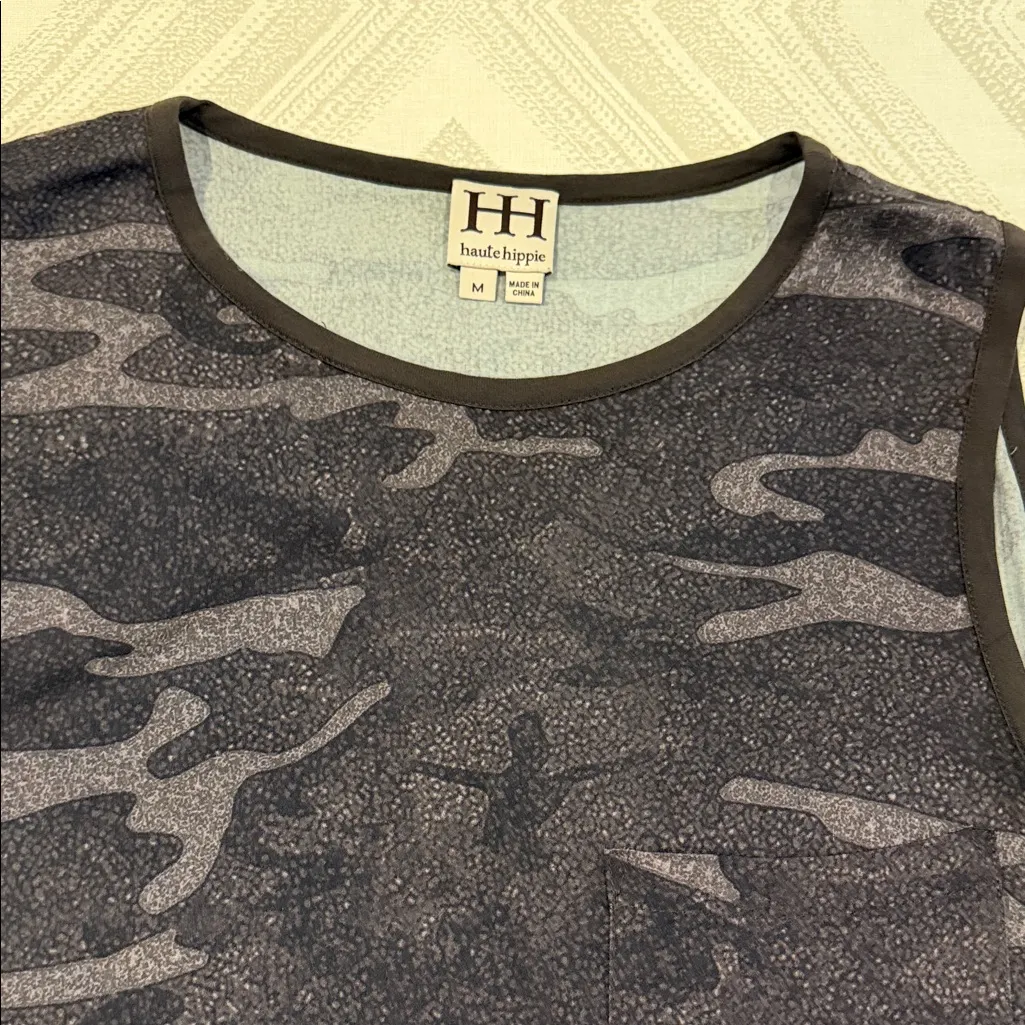 Haute Hippie Gray Camo Sleeveless Muscle Tank Top Women’s M Front Pocket - Image 3