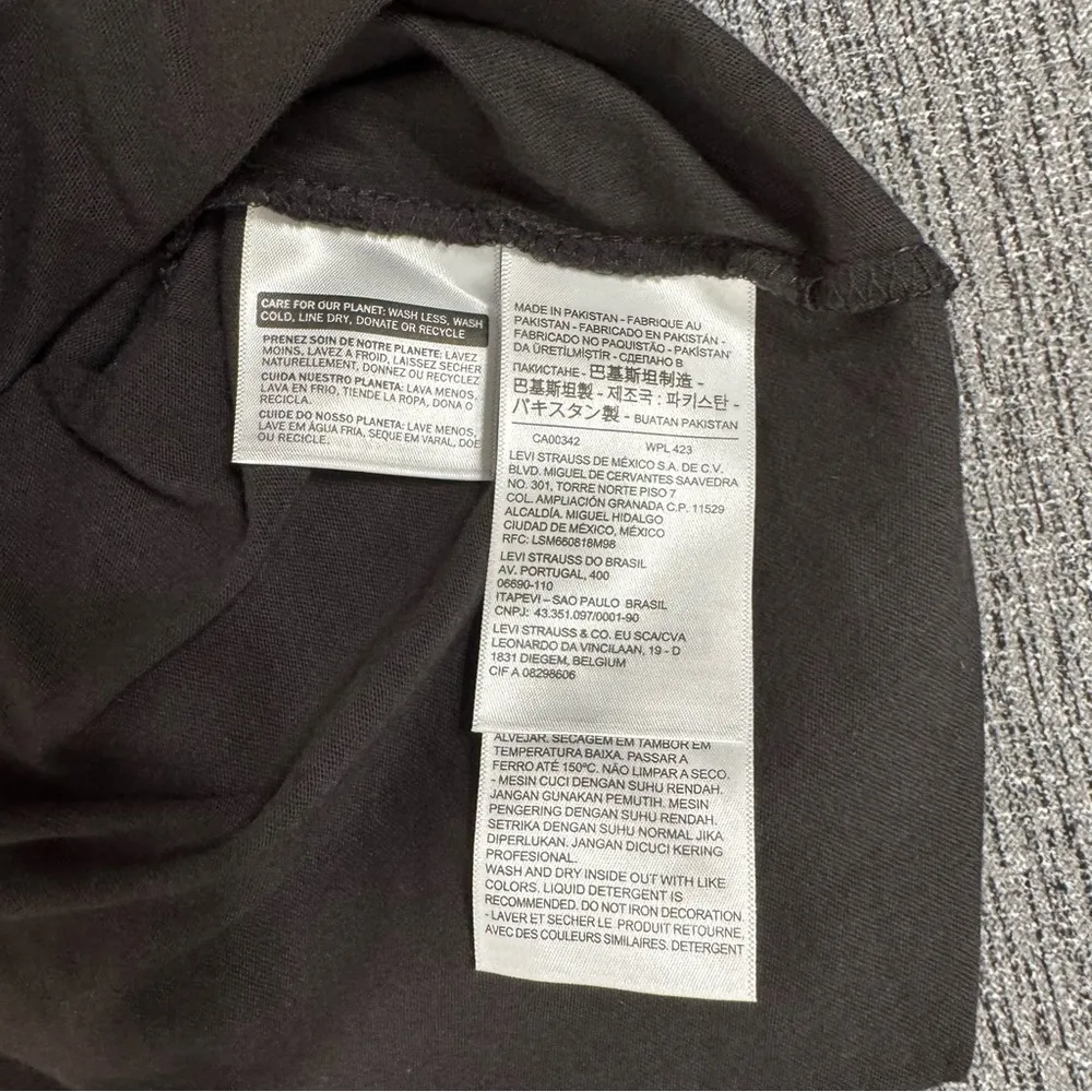 Levis Women’s Short Sleeve T-Shirt - Image 5