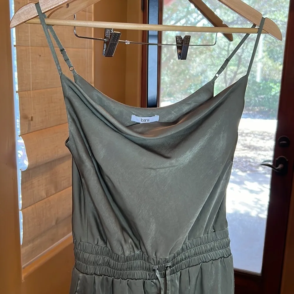 Bar III Satin Jogger Jumpsuit Dusty Olive Size XS - Image 3