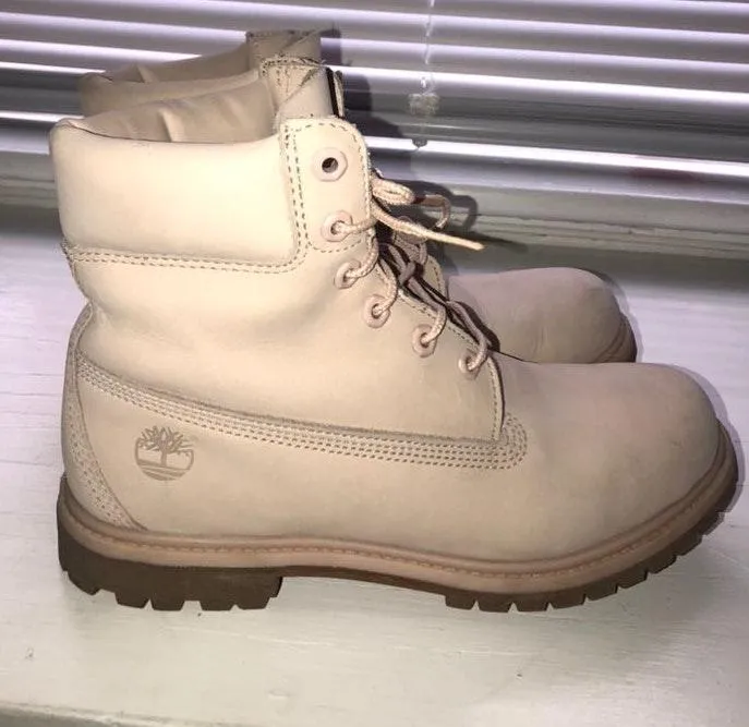 Timberland Pink Boots - Image 2