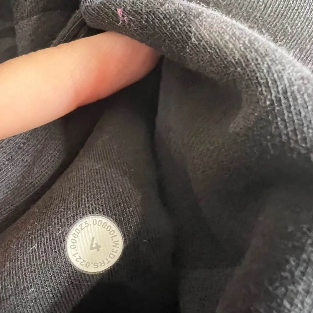 Lululemon Scuba Crew Incognito Camo Multi Grey Size 4 - Image 6