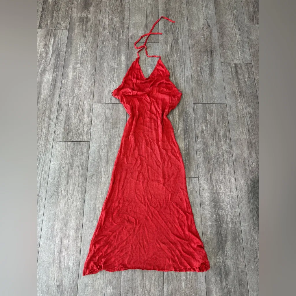 Chic Backless Red Dress - Image 2