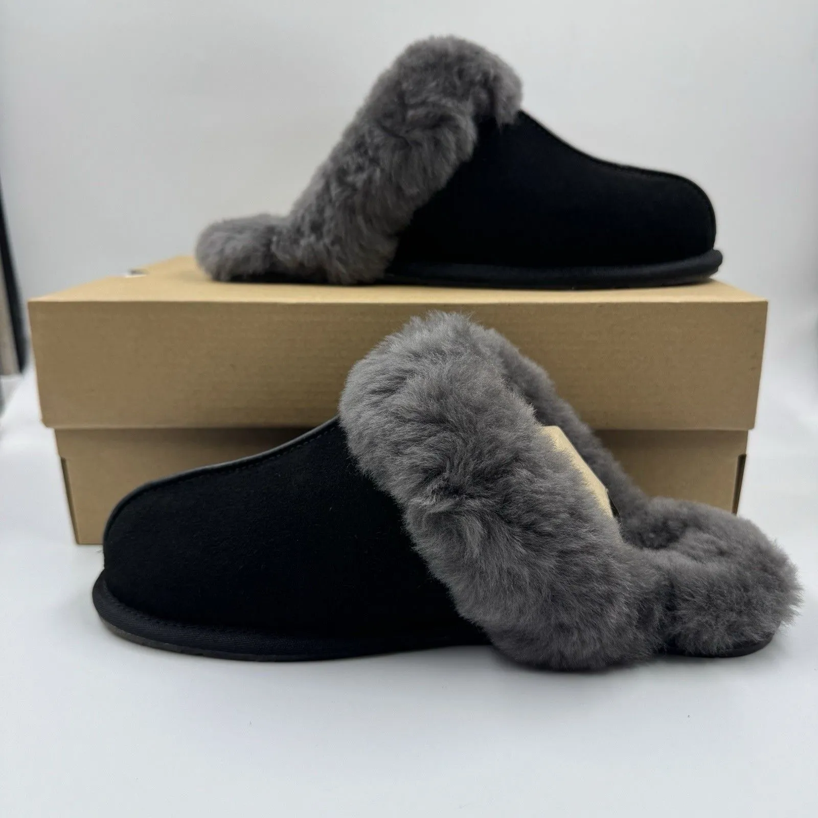 Ugg Australia Women’s Scuffette II Slippers – Suede Black/Grey – Size 8 New - Image 4