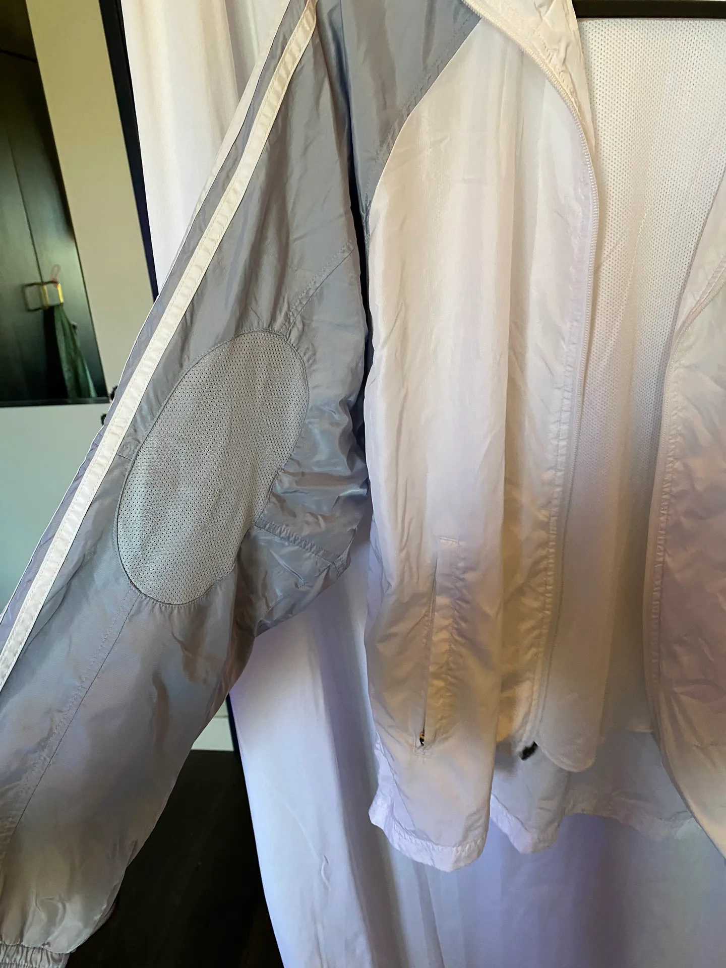 Adidas Windbreaker - Image 3