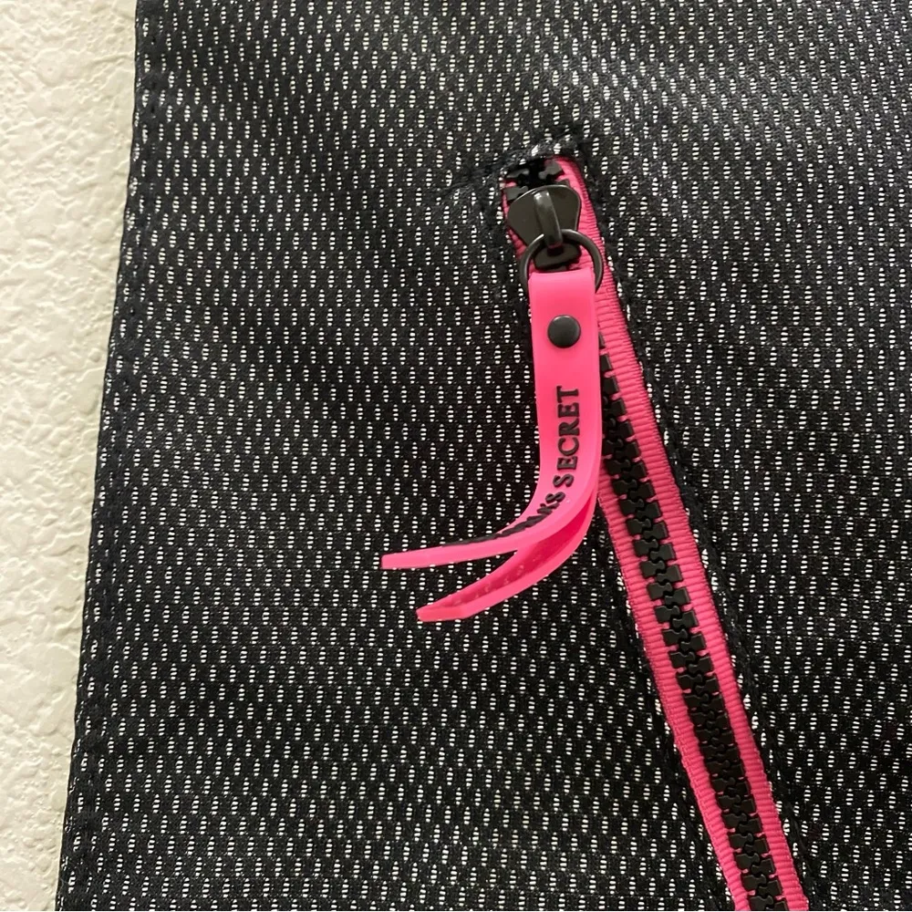 VSX VICTORIA’s SECRET Sport Black/Pink Mesh Drawstring Gym Bag Backpack NWT - Image 10