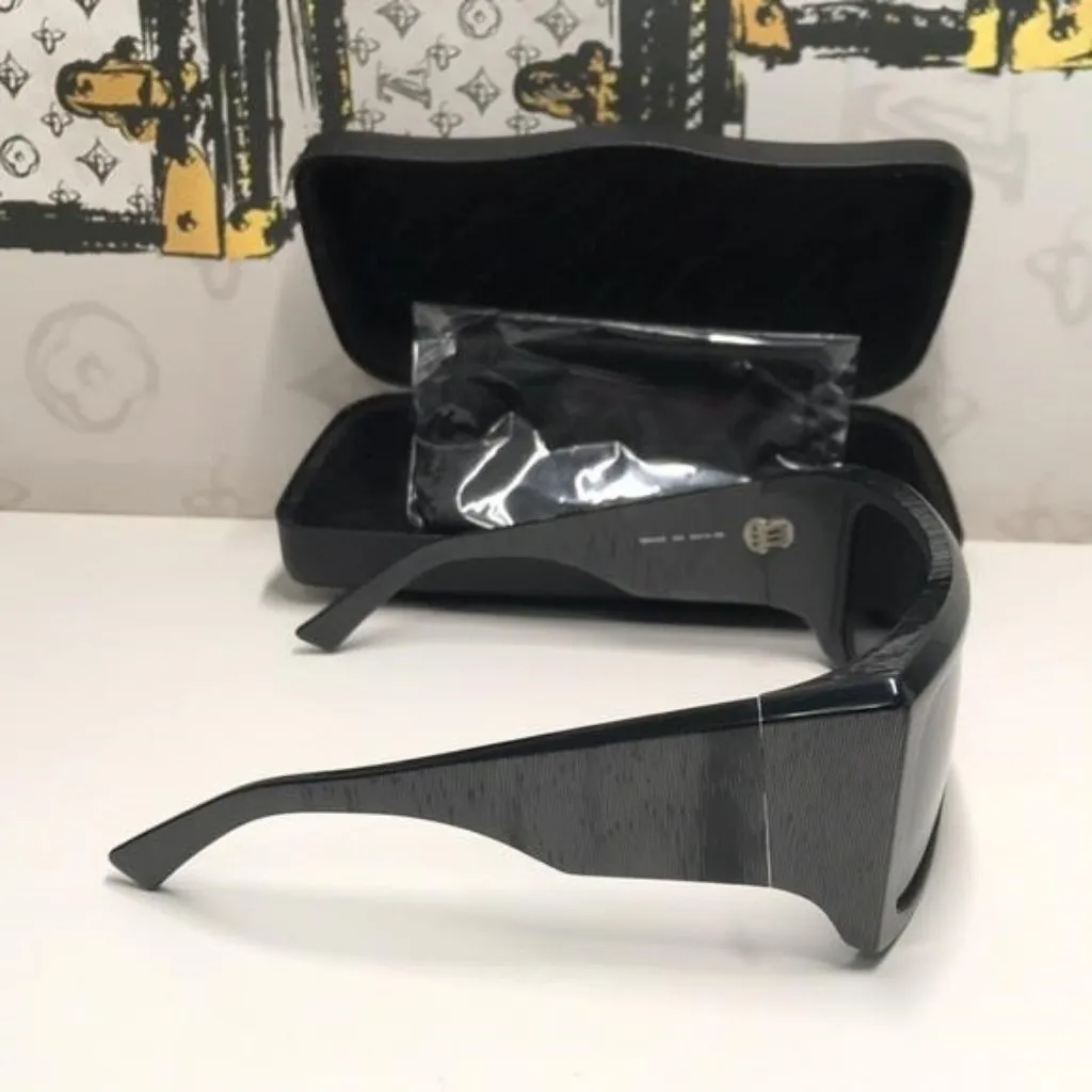 New Authentic Balenciaga BB0002S 003 Grey/Silver Mirror Shield Sunglasses - Image 11