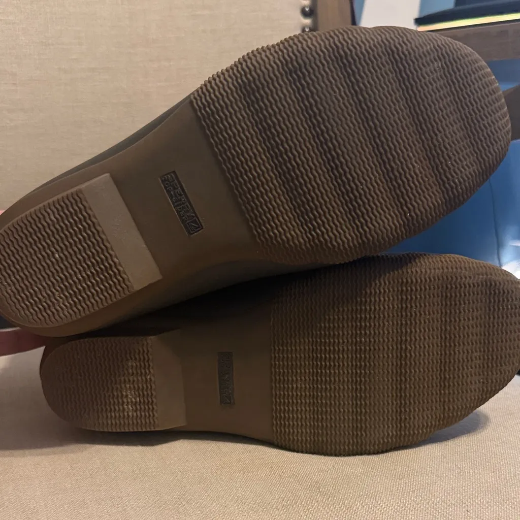 Sperry Top-Sider Women’s Burgundy and Dark Gray Winter Boots, Size 9 - Image 3