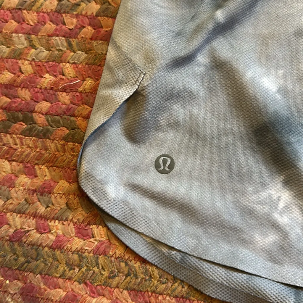 LULULEMON LIGHTWEIGHT RUN KIT TANK DIAMOND DYE WHITE BLACK - Image 5