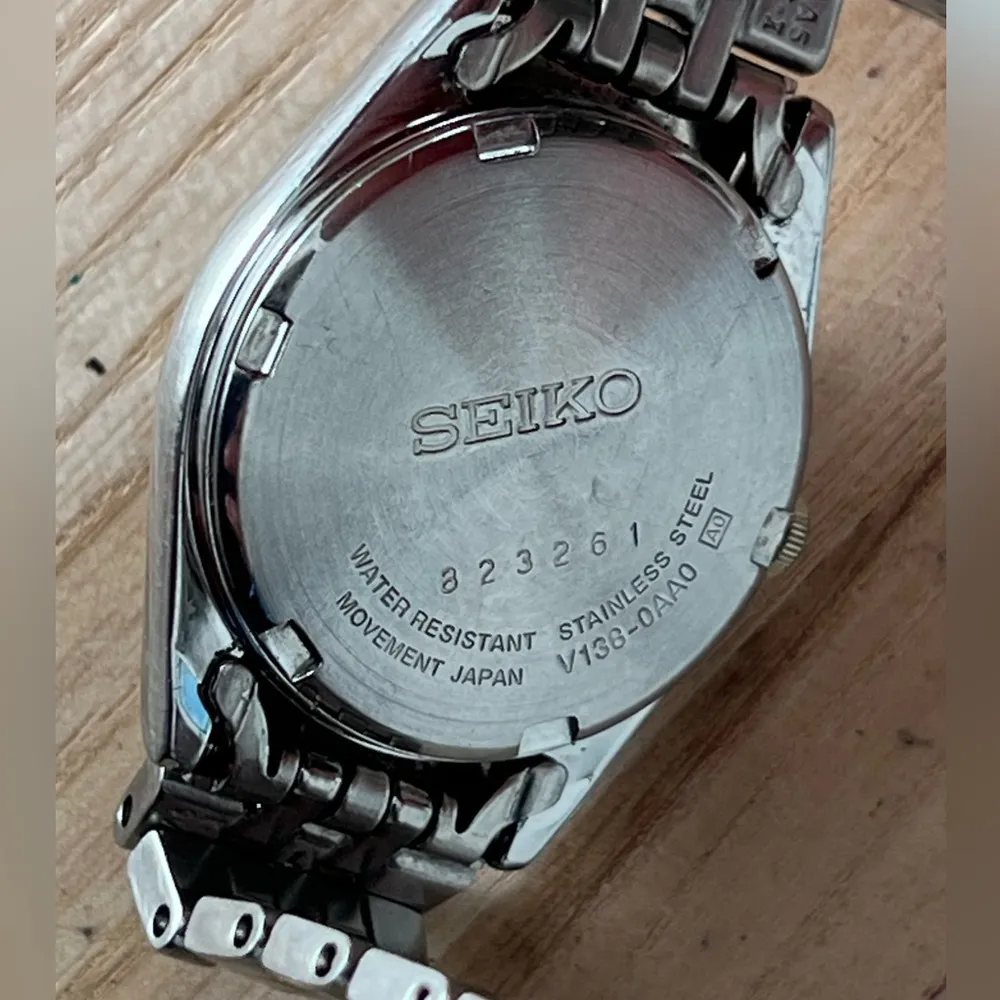 Seiko Solar Ladies Watch Two-Tone Bracelet White Dial Date Window New Crystal - Image 12