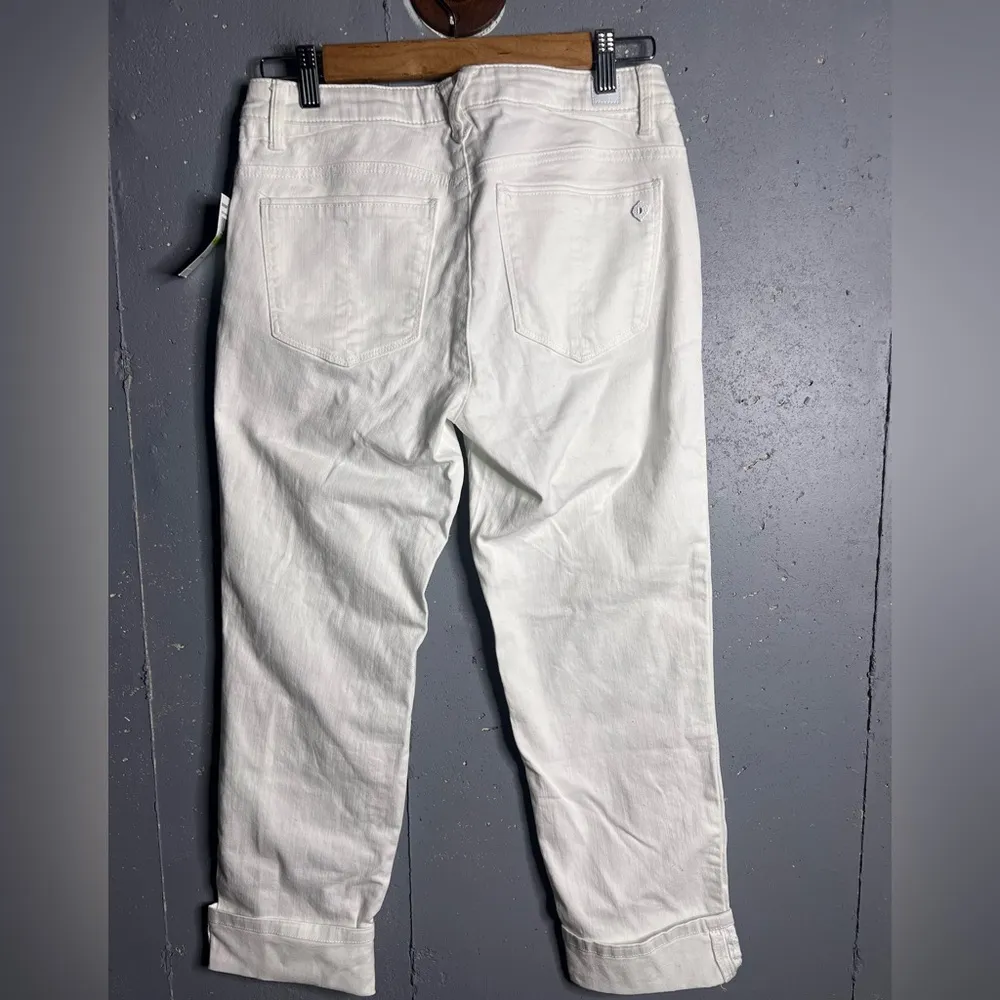 NWT Democracy Mid-Rise Flex-Ellent Girlfriend Jean with Cropped Hem SZ 4 - Image 3