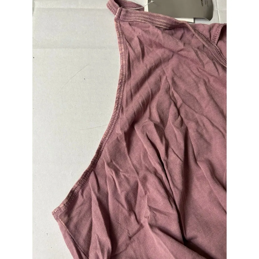 NWT - Disney Hakuna Matata Tank sz M - Image 6