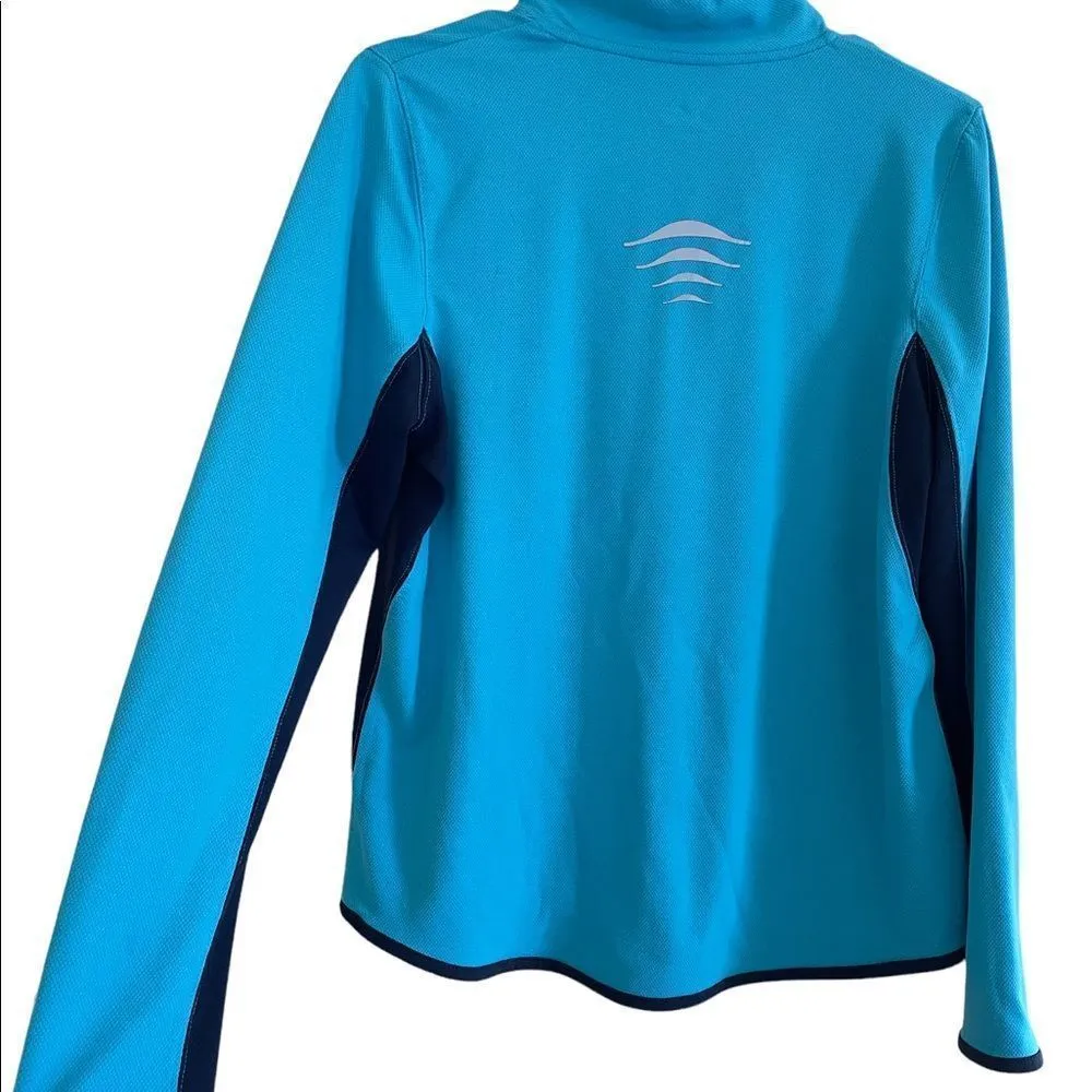 Reebok  Women’s Play Dry Blue and Navy Panel Shirt Jacket - Image 4