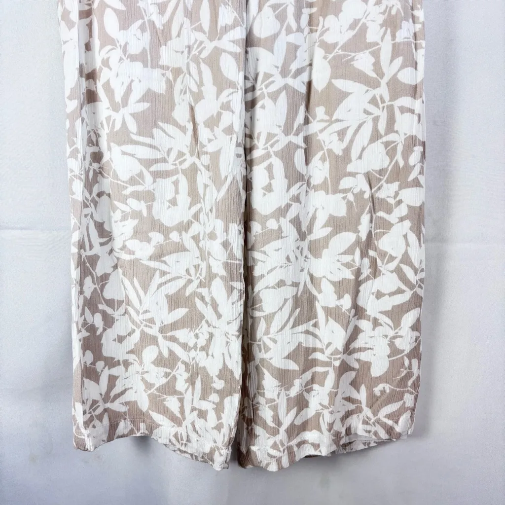 Jones New York Floral Wide-Leg Pants in White and Tan size S with lining - Image 2