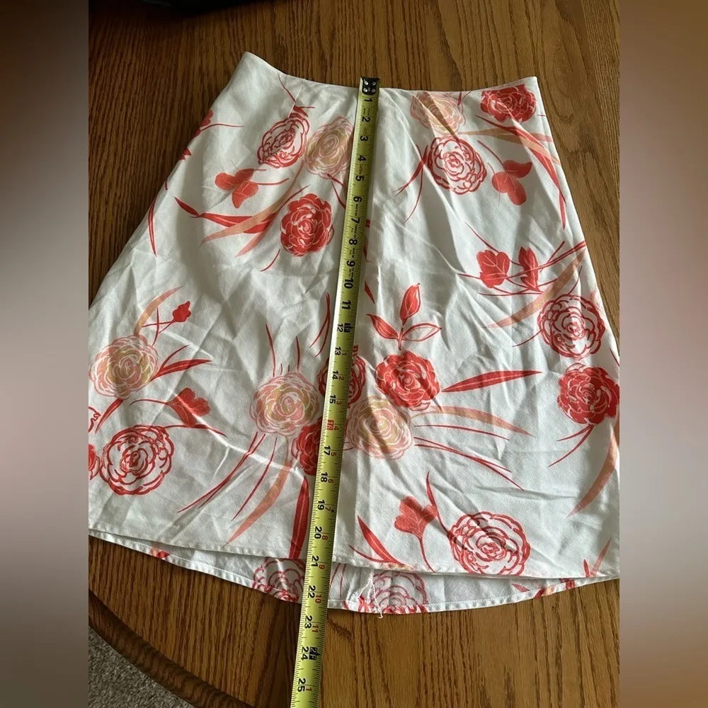 Ann Taylor Factory White Red Floral A-Line Linen Blend Skirt Size 4 - Image 6