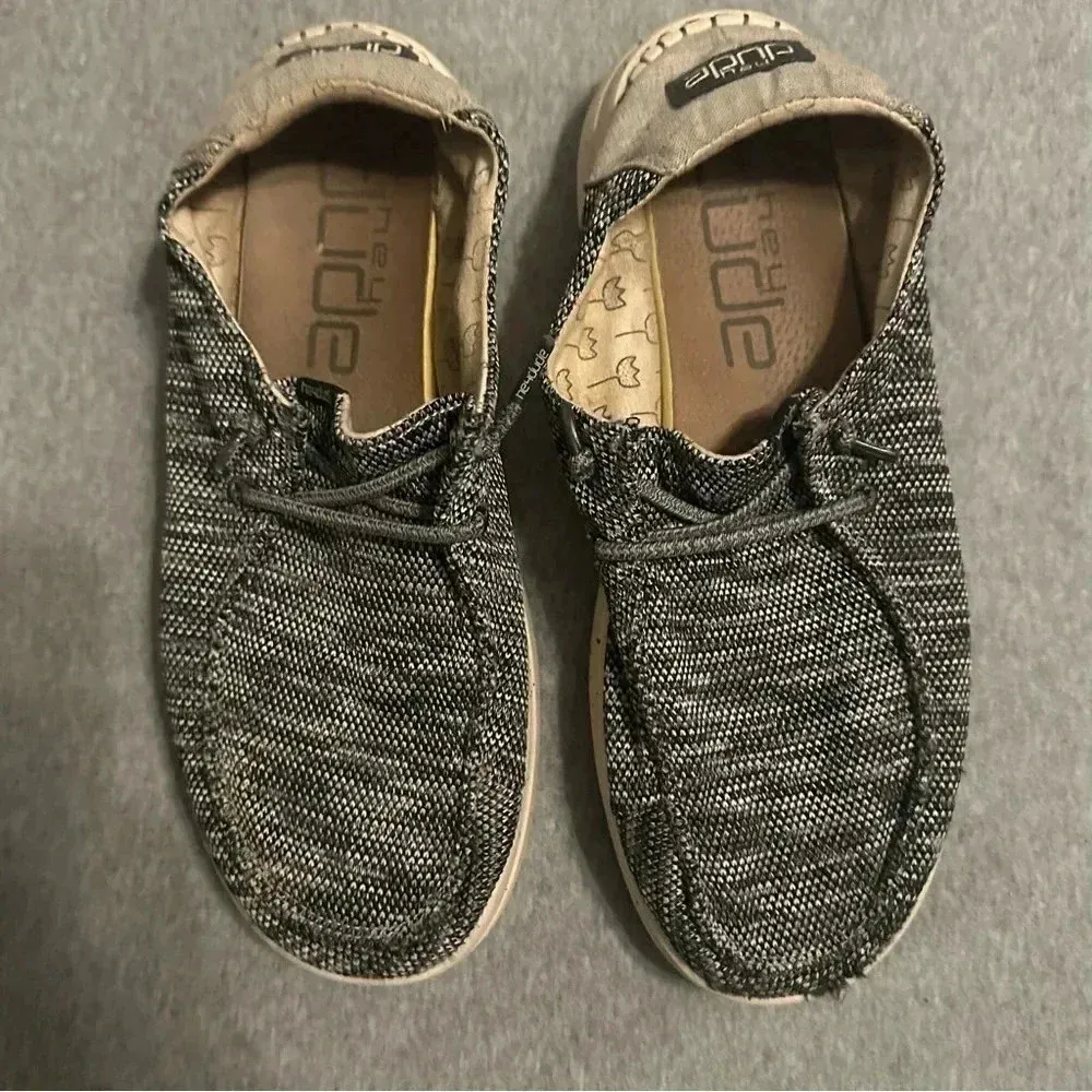 Hey Dude women’s Wendy Rise Sox Grey size 9 - Image 2