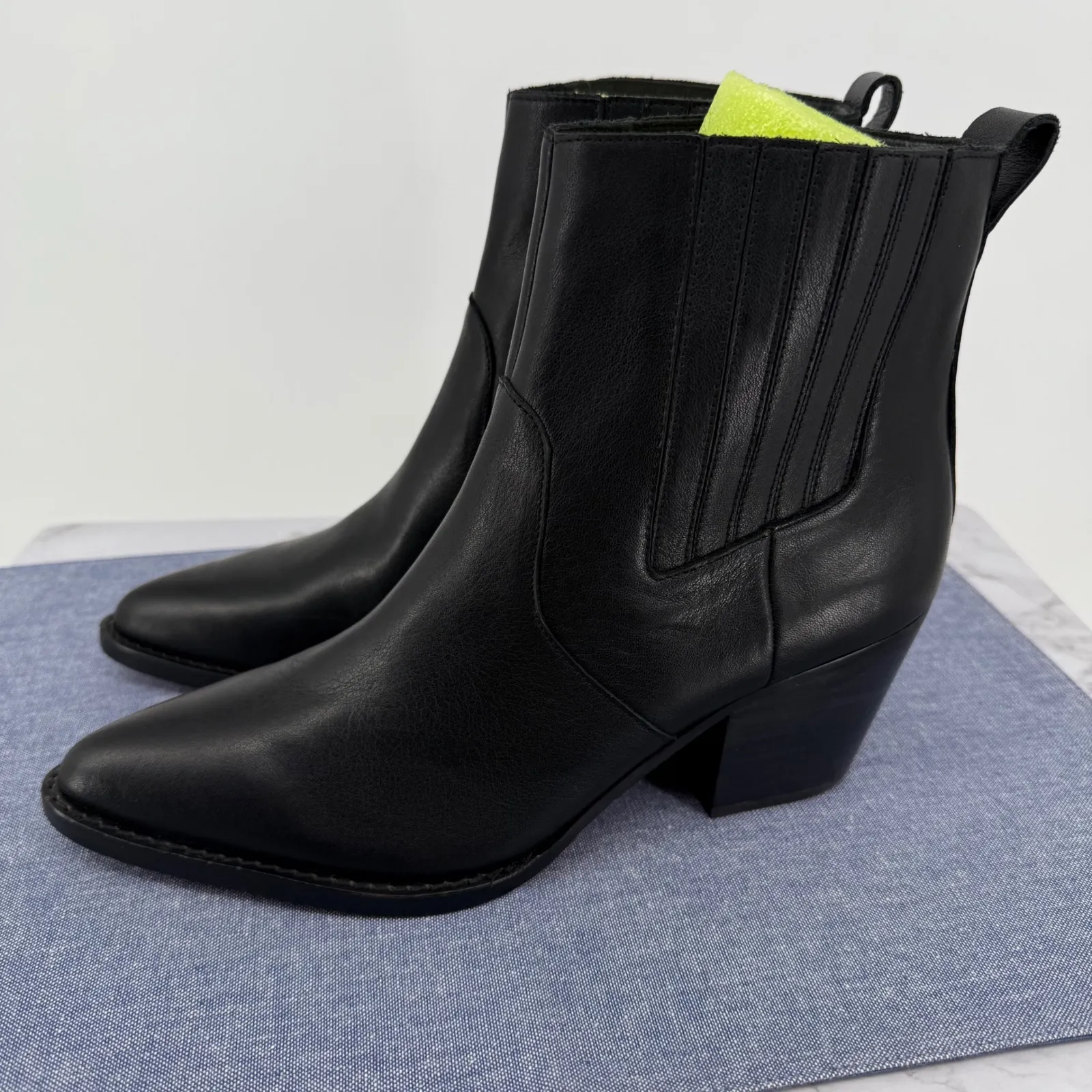 J.Crew Black Leather Chelsea Western Pointed Toe Ankle Boots 9 Classic AC329 - Image 2