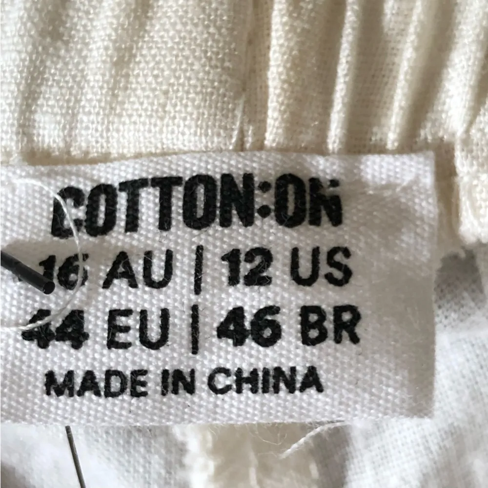 Cotton On NWT  White Linen Blend Shorts w/ Elastic Waist 12 - Image 7