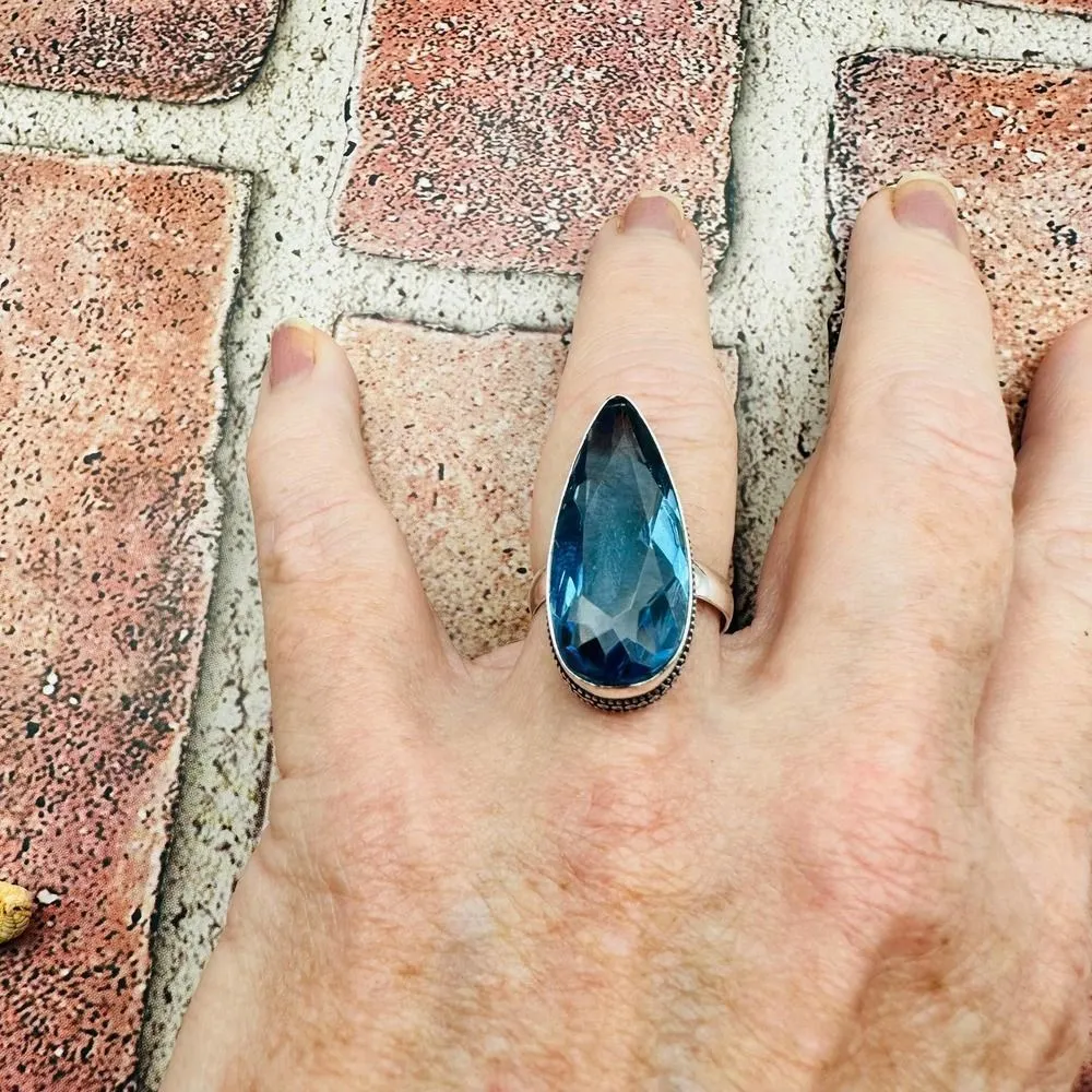 Blue Topaz Sterling Silver Ring Size 9 - Image 9