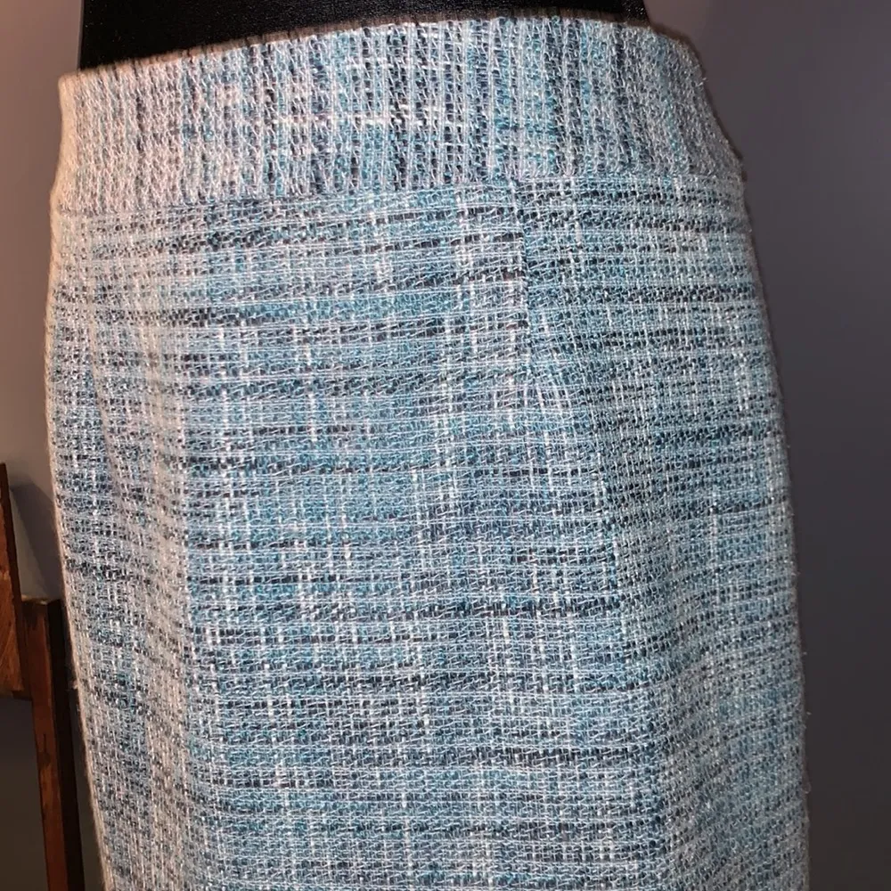 Tribeca Size 6 Tweed Wool Blend Skirt - Image 3