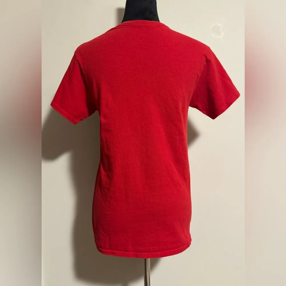 Preloved Nickelodeon Red & White SpongeBob SquarePants Graphic Tee size small - Image 5