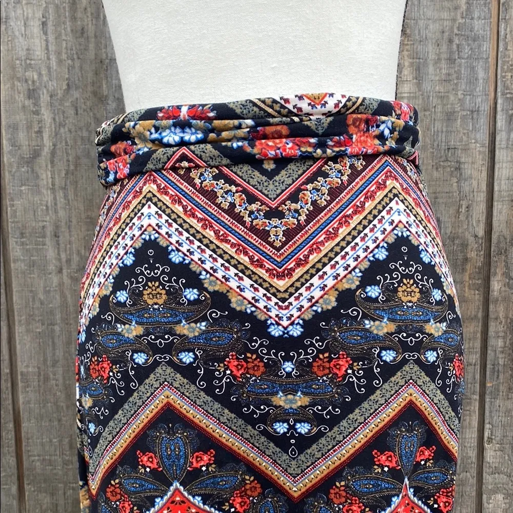 Vintage Boho Blue and Red Asymmetrical Pencil Midi Skirt Sz L Friday Los Angeles Size L - Image 2