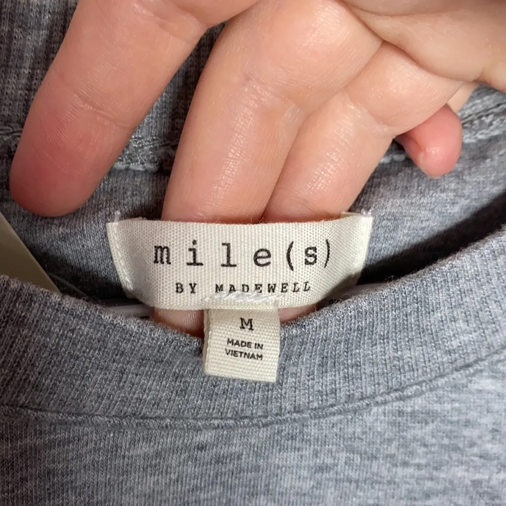 Madewell Mile(s) Sister heather grey graphic sweatshirt size M - Image 83