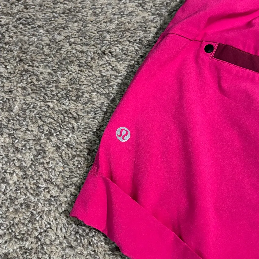 Lululemon Spring Break Away shorts size 8 - Image 3