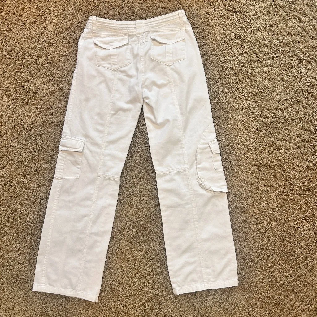 Brandy Melville White Kim Cargo Pants - Image 3