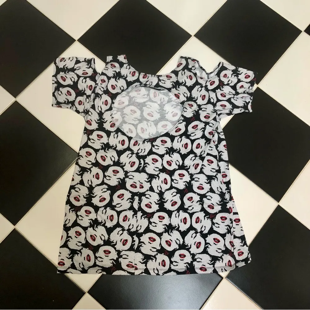 Marilyn Monroe Andy Warhol Pop Art Cold Shoulder Dress or Tunic - Image 5