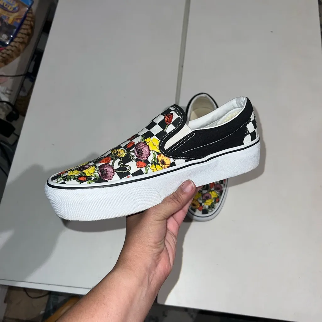 Vans classic slip on black and white checkered board/poppy flowers embroidered - Image 3
