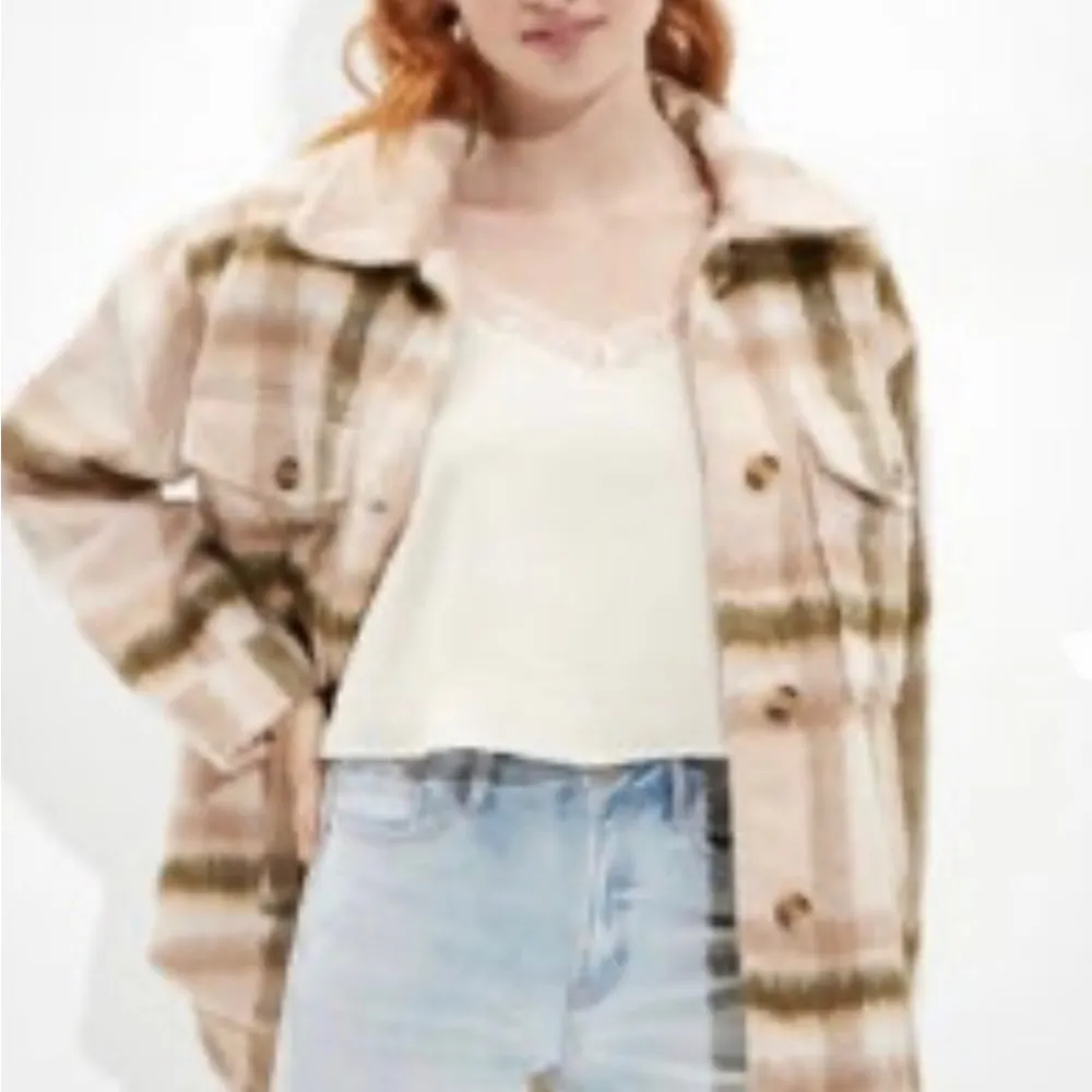 AMERICAN EAGLE | Faux Fur Plaid Shacket Sz XS - Image 10