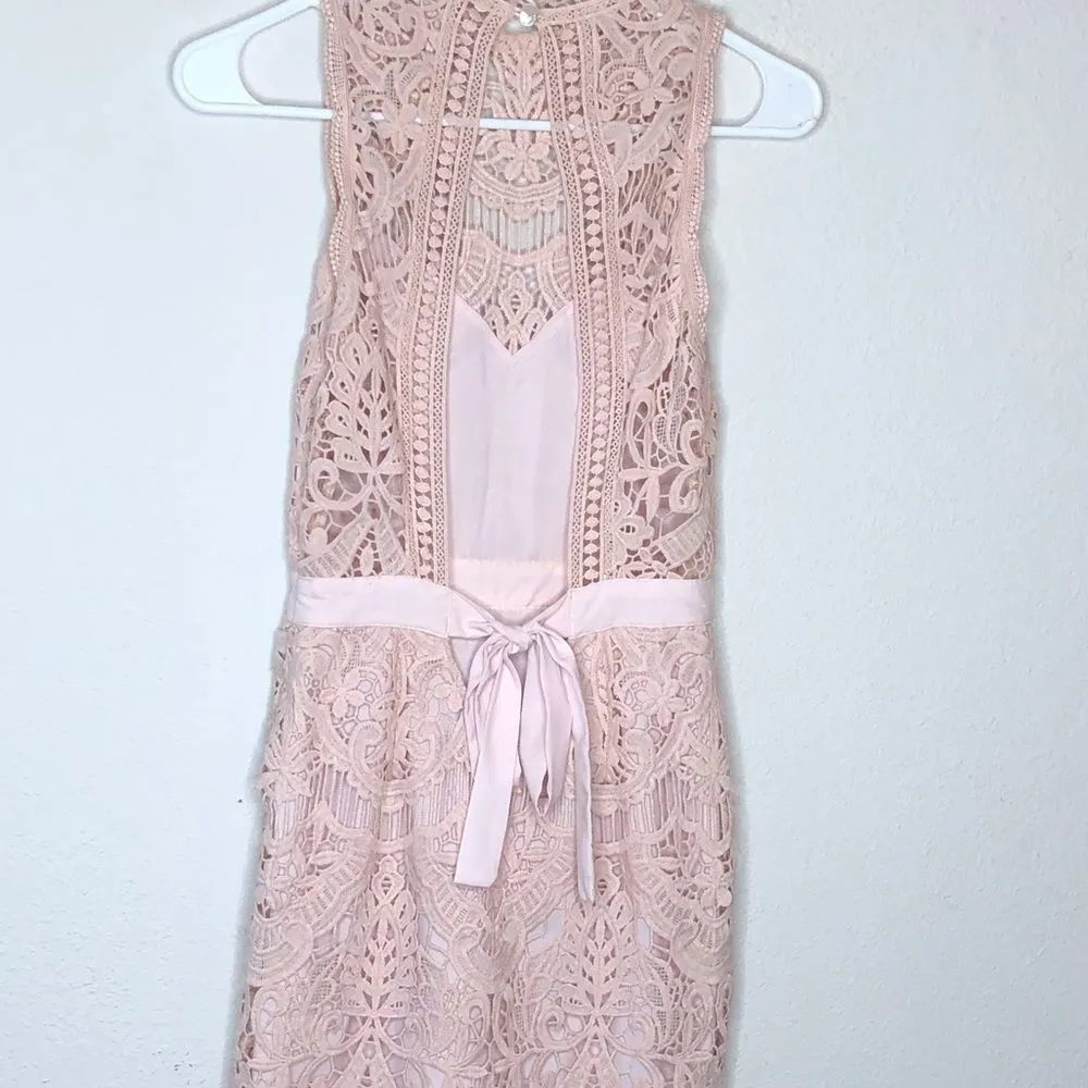 Saylor Marcella Sleeveless Lace Dress Pink - Image 4