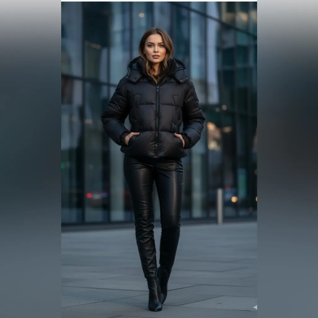 Zara Women's Elegant Black Puffer Jacket - Image 3