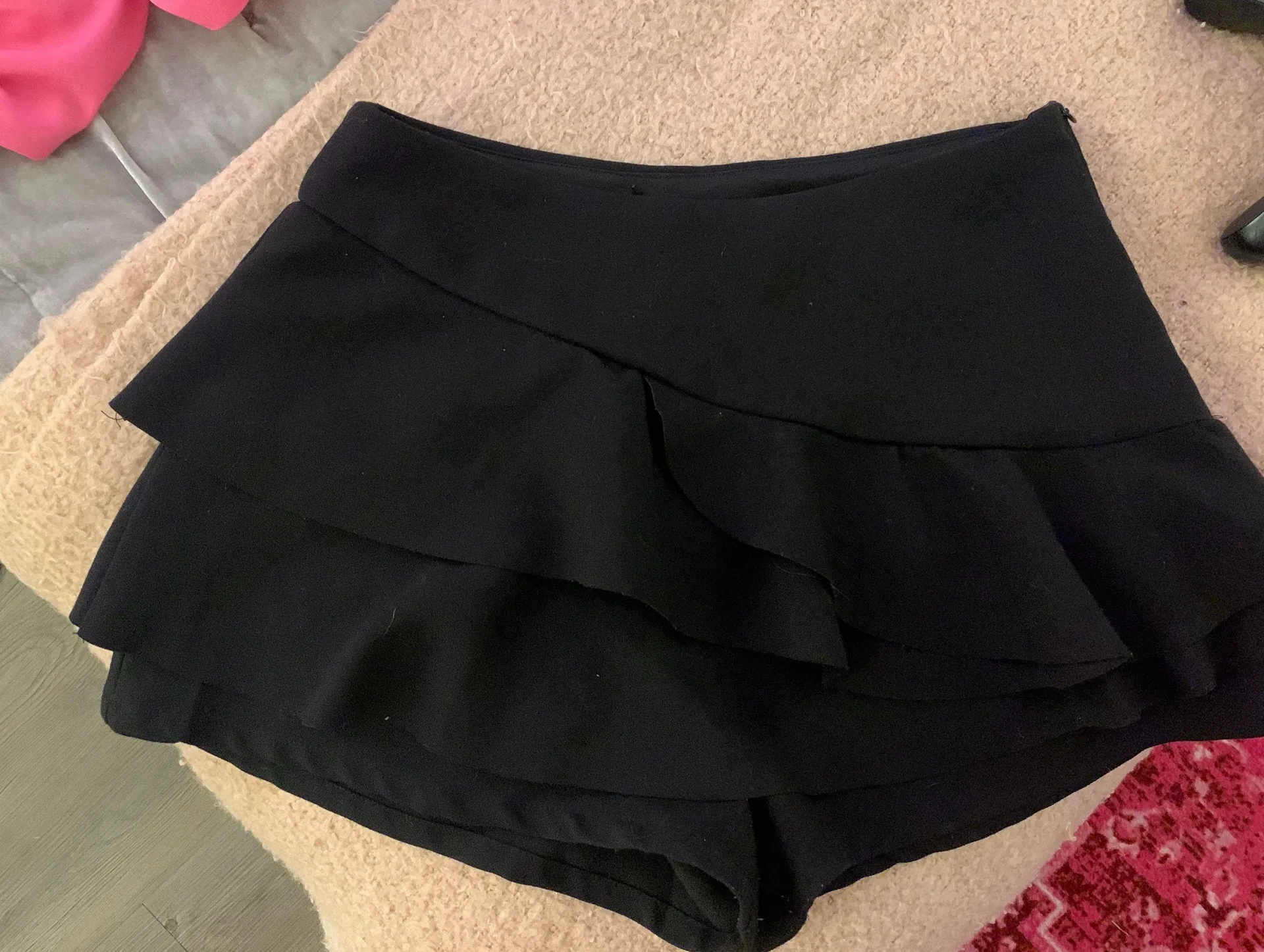 Vestique Black Skort - Image 3