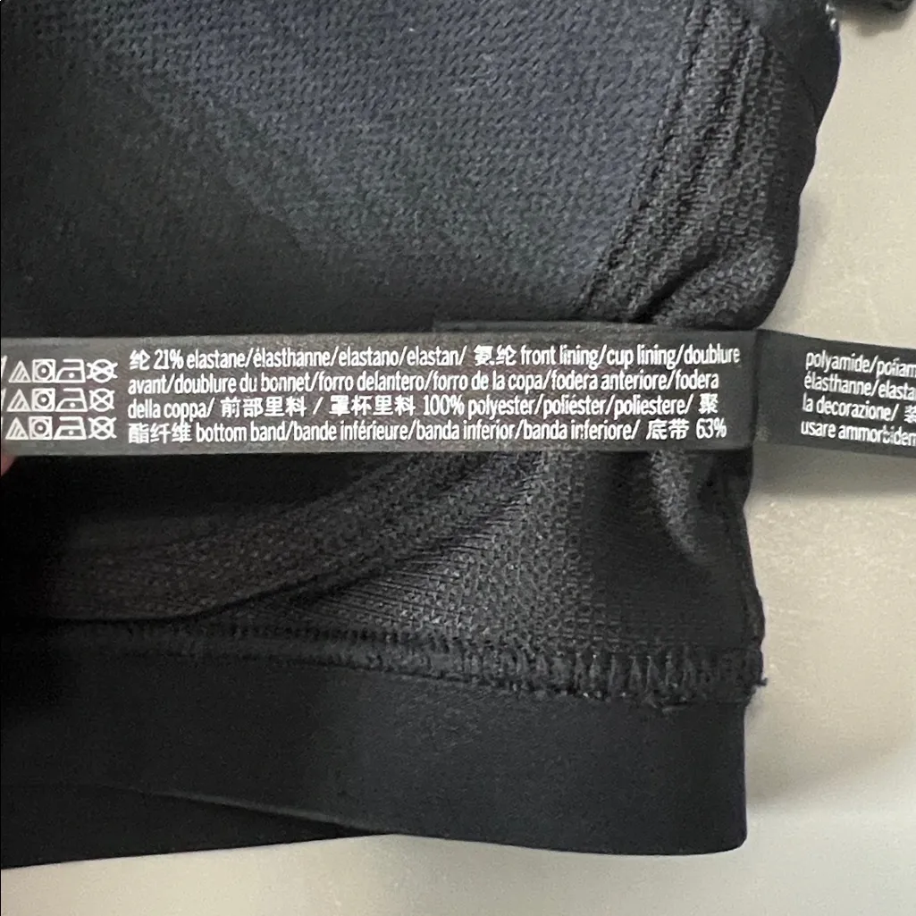 Victoria Sport Incredible Lightweight Sports Bra Black Size 34B - Image 5