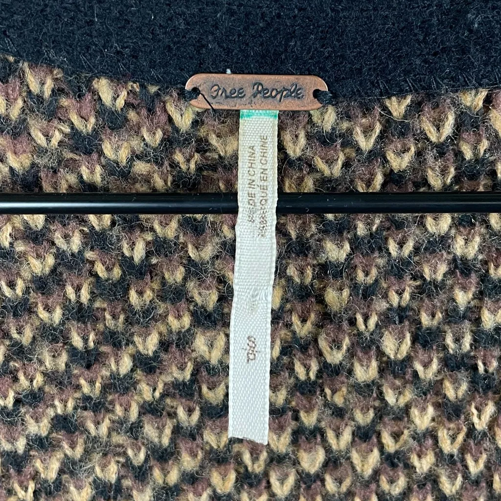 Free People Out Of Africa Cardigan Sweater Size Small Wildcat Leopard Print Wool - Image 6