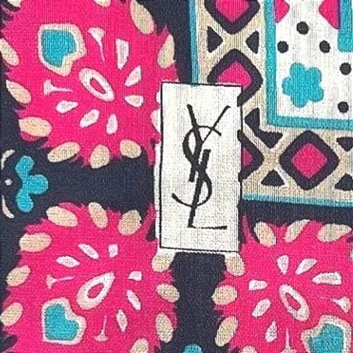 Vintage AUTHENTIC Yves Saint Laurent Silk Scarf 1980s Made in France 32x32 EUC Pink - Image 4