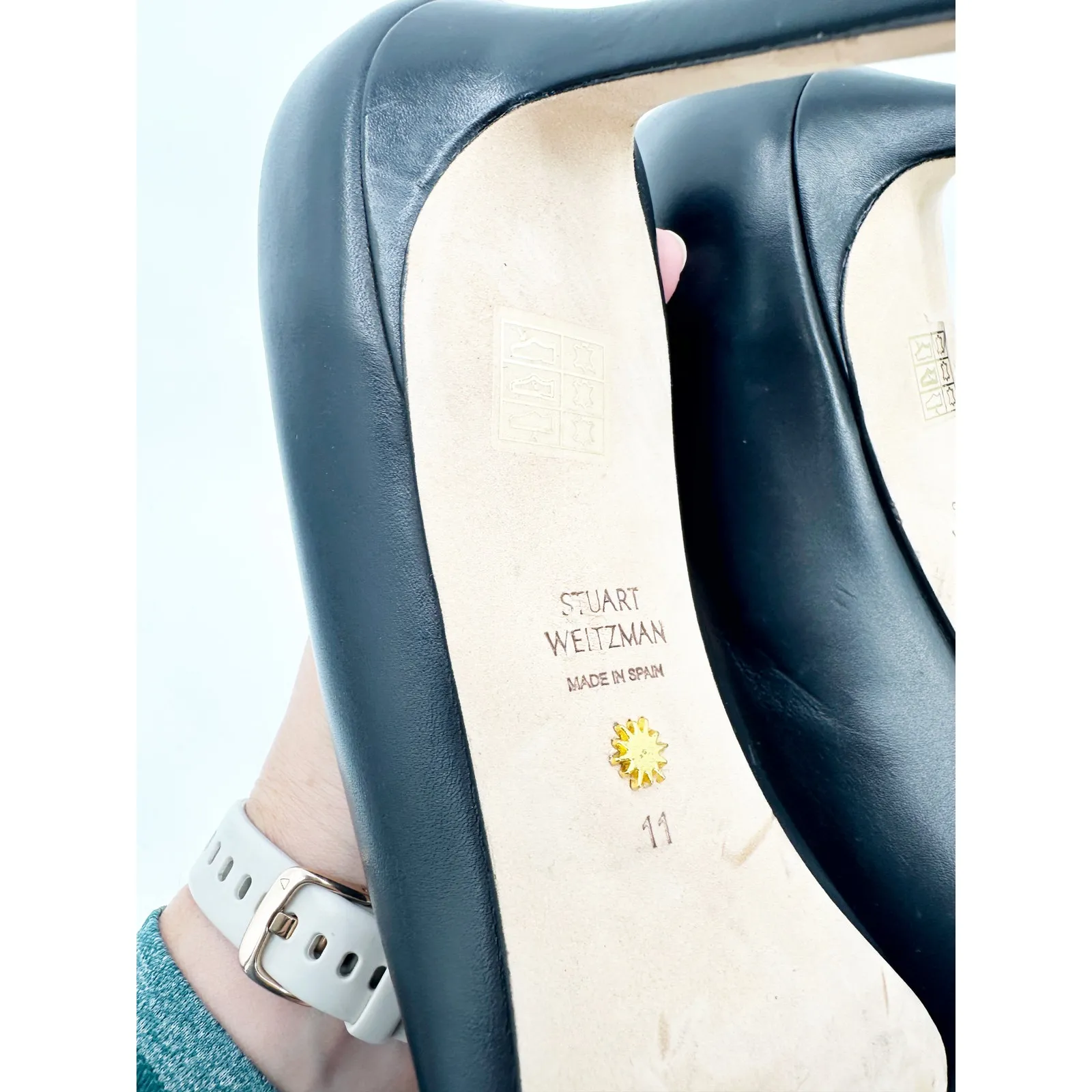 Stuart Weitzman 70mm Black Leather Anny Pumps 11 - Image 3